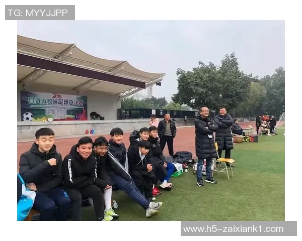 2026年3月份新闻成都足球队默契配合探讨提升球队战术与团队精神的关键因素